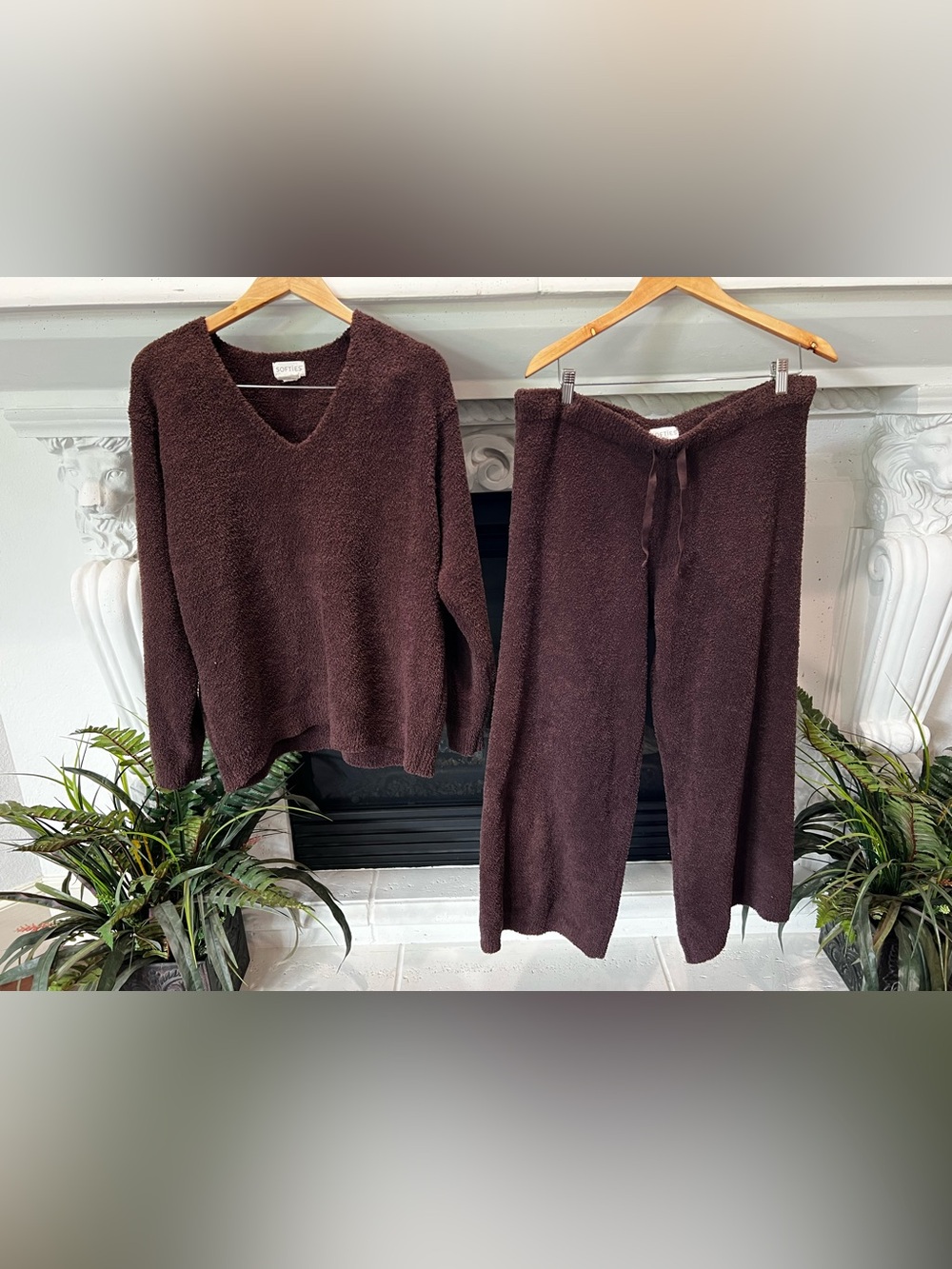 Softies Cozy Women's Plush V-Neck Pajama Set in Deep Brown